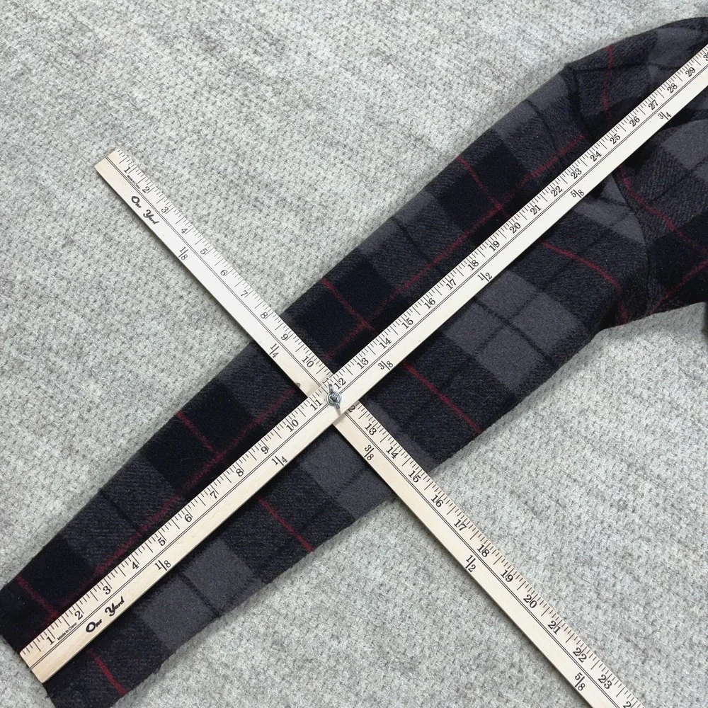 John‎ Wayne Sweater Men Large Black Gray Plaid Pullover Quarter Zip Sweatshirt